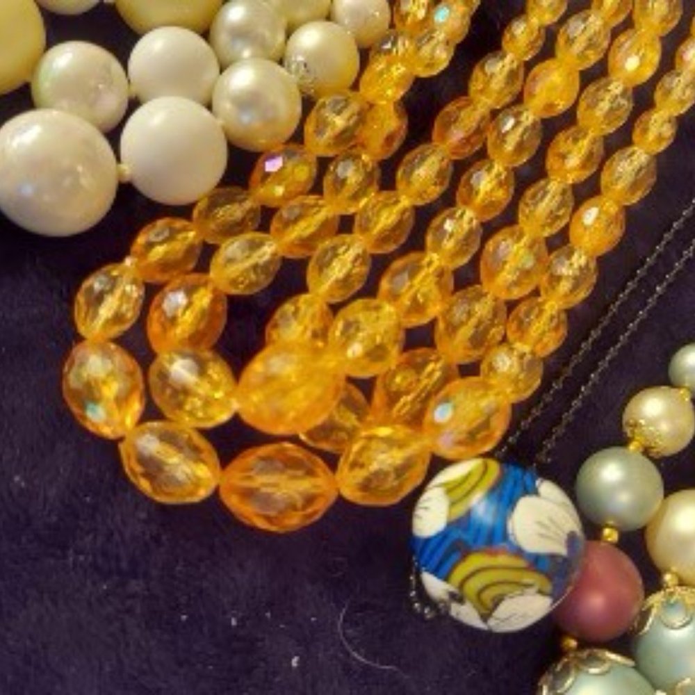 #17 Necklaces - Picture 5 of 5